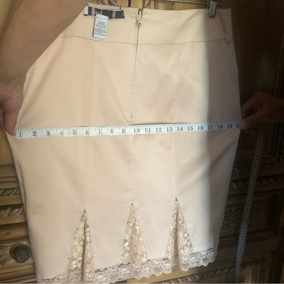 ♥Sale♥ Stunning Leopard and Lace Reversible Skirt 14 - Picture 12 of 14